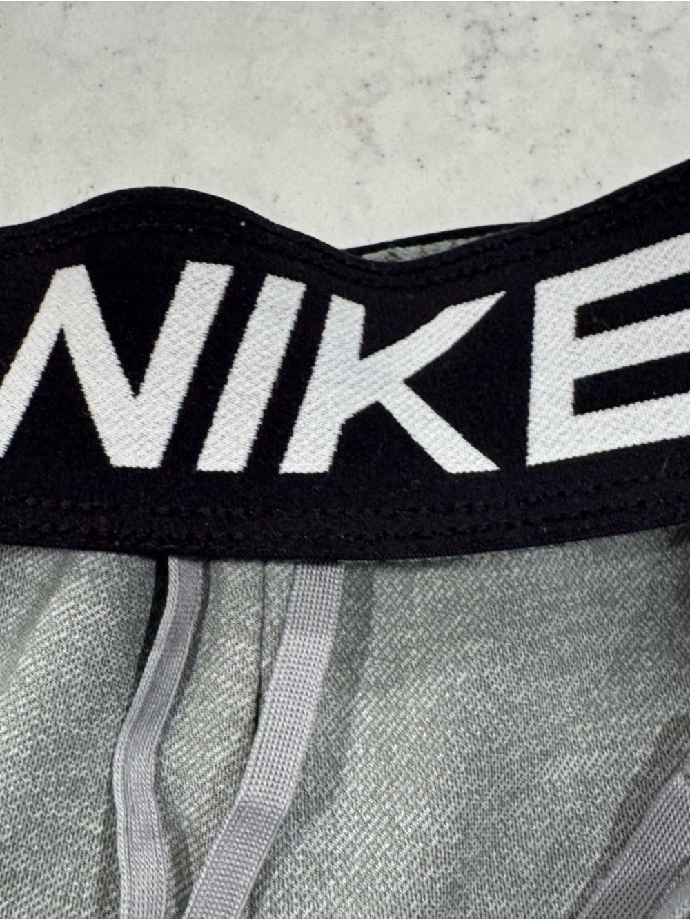 Nike Dri-Fit Women’s XL Training Shorts Elastic Logo Waistband Athletic Workout - Picture 4 of 12